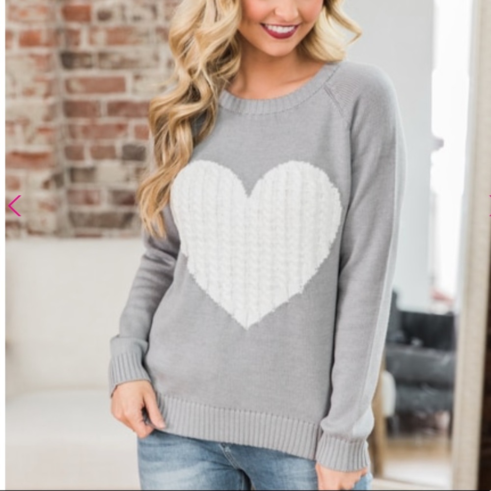 Last 1 M 🌟New Cozy LOVE Knit Heart Sweater - Picture 1 of 8